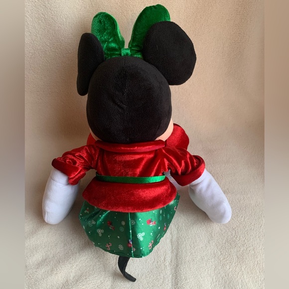 Disney Store 2019 Holiday Collection Minnie Mouse Plush - Picture 3 of 6